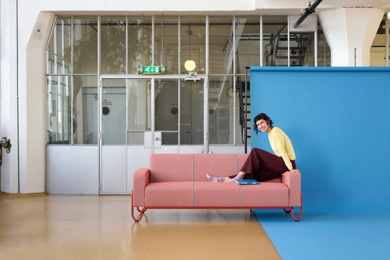 Leolux bank stofferen